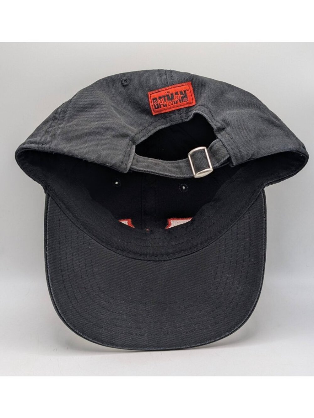 THE BATMAN Black Adjustable Strap Back Dad Hat Cap Red Bat Logo DC Comics Movie - Picture 4 of 5